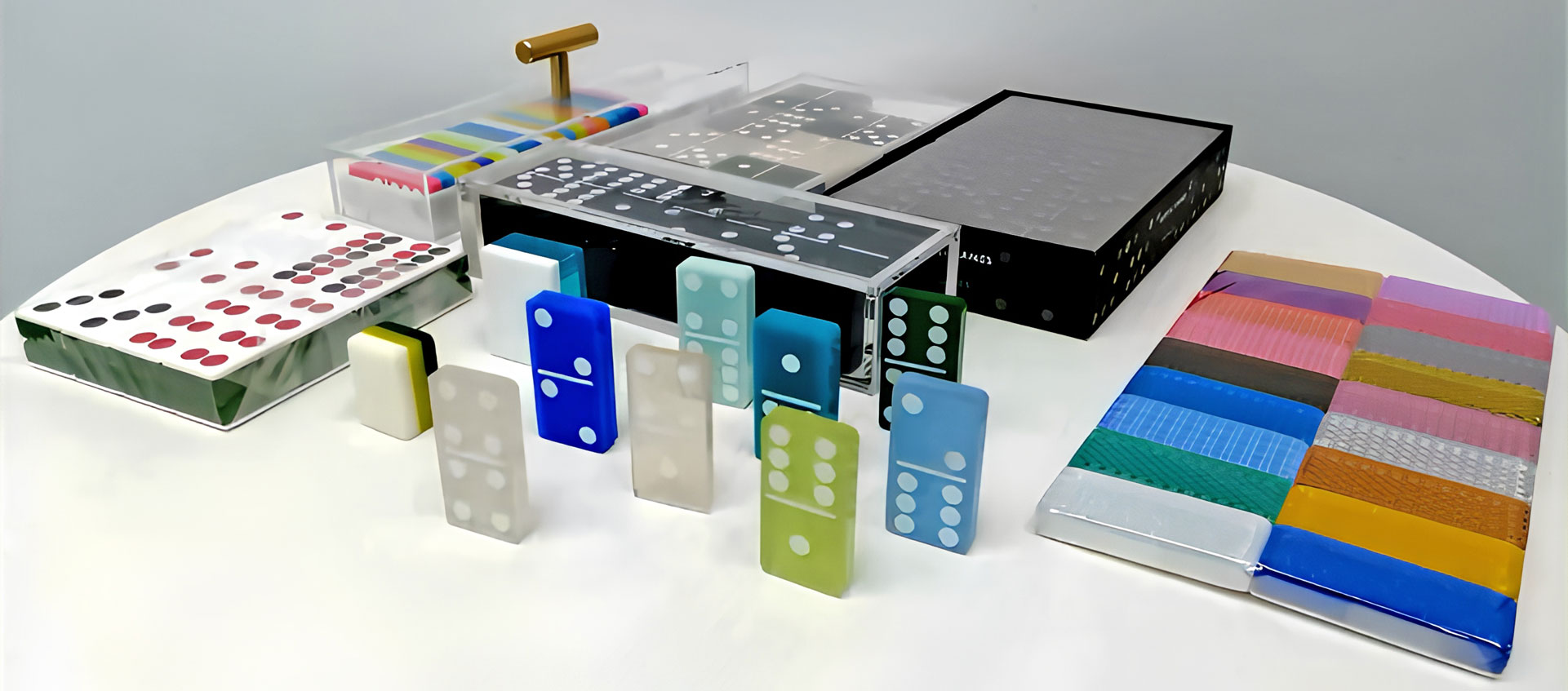 custom acrylic domino sets